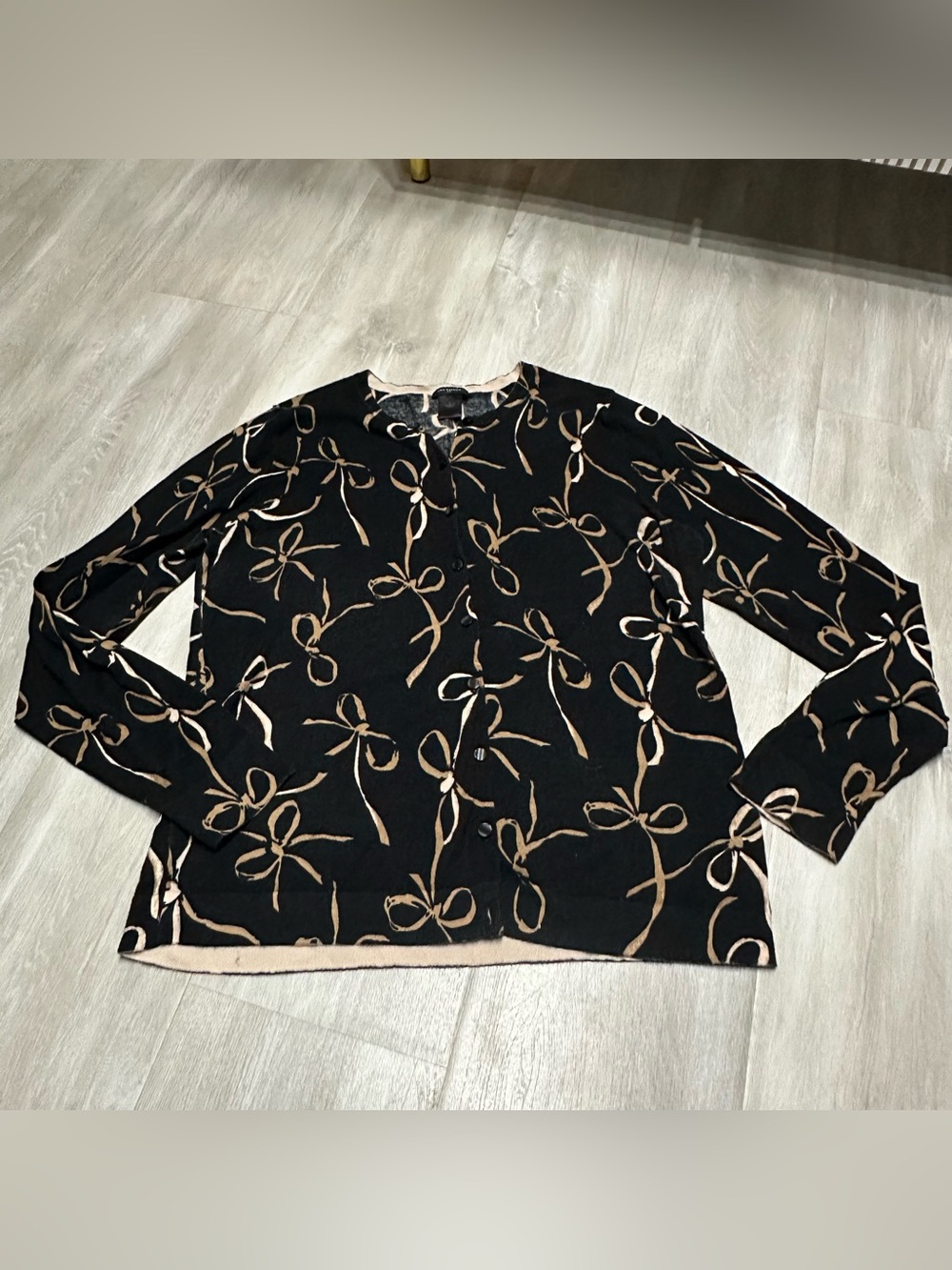 Ann Taylor Black Tan Beige Bows Print Button Down Cardigan Sweater Sz L
